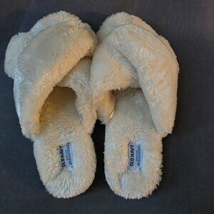 NEW- OLD NAVY, FUZZY SLIPPERS